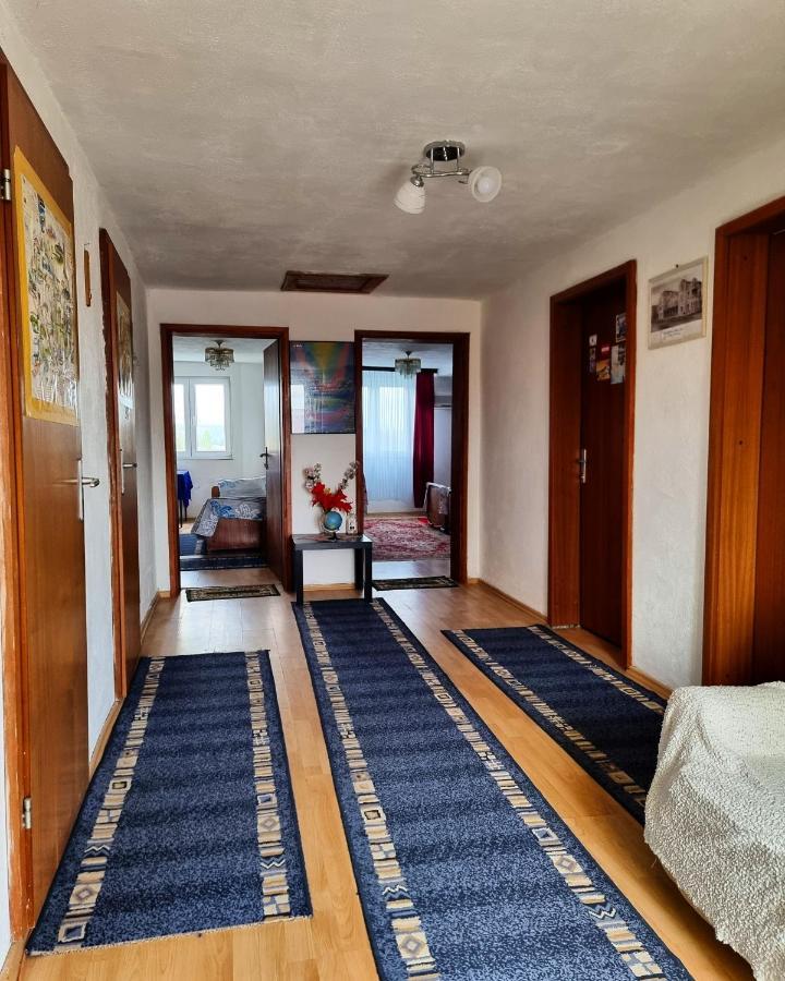 Guesthouse Sobi-Rooms Gradsko Kültér fotó