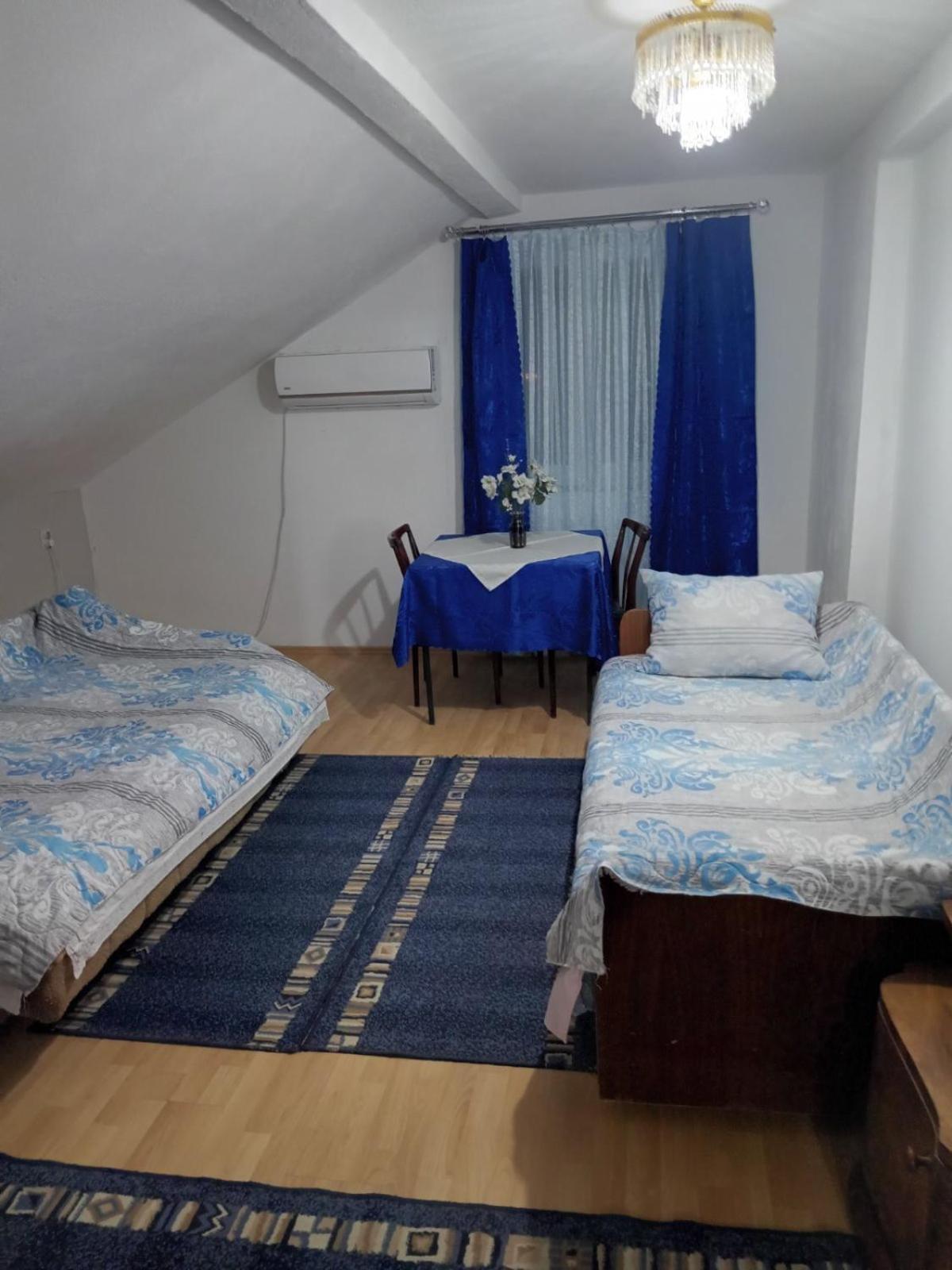 Guesthouse Sobi-Rooms Gradsko Kültér fotó